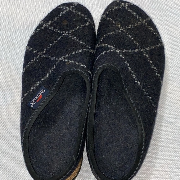 STEGMANN Wo Size 9 (measures 11” )Black and Gray  WOOL Slip-On CLOG/Slippers - Picture 8 of 12